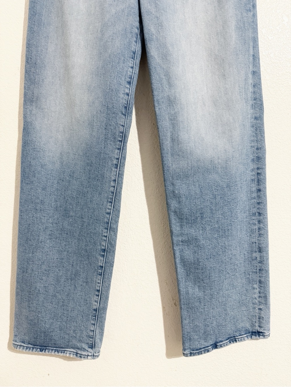 Mother Superior The Spitfire Sneak Low Rise Straight Leg Jeans in I Confess - Picture 8 of 12